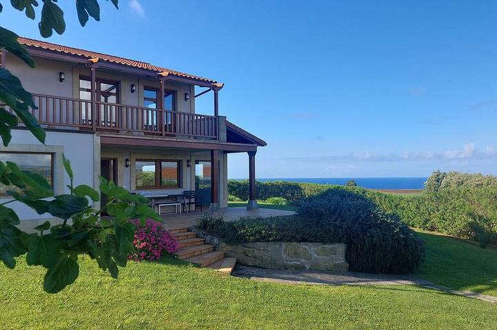 Holiday home for 8 people, with balcony and garden - 1