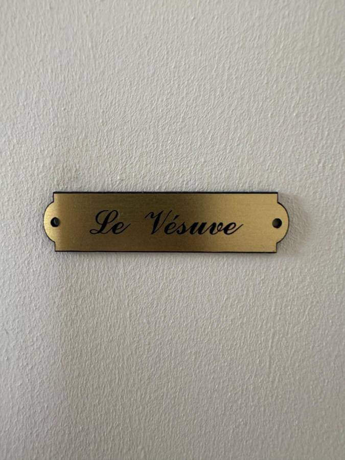 Appartement entier, One-Bedroom Apartment in Vierzon, Région de Vierzon
