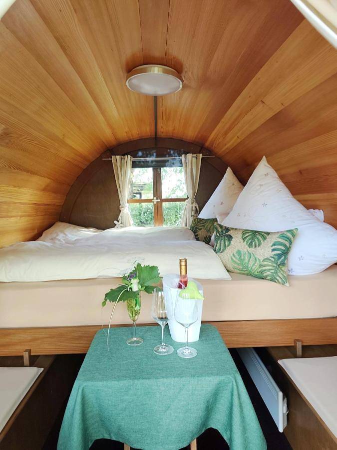 Zelt für 2 Personen, mit Terrasse und Garten sowie Ausblick in Franken