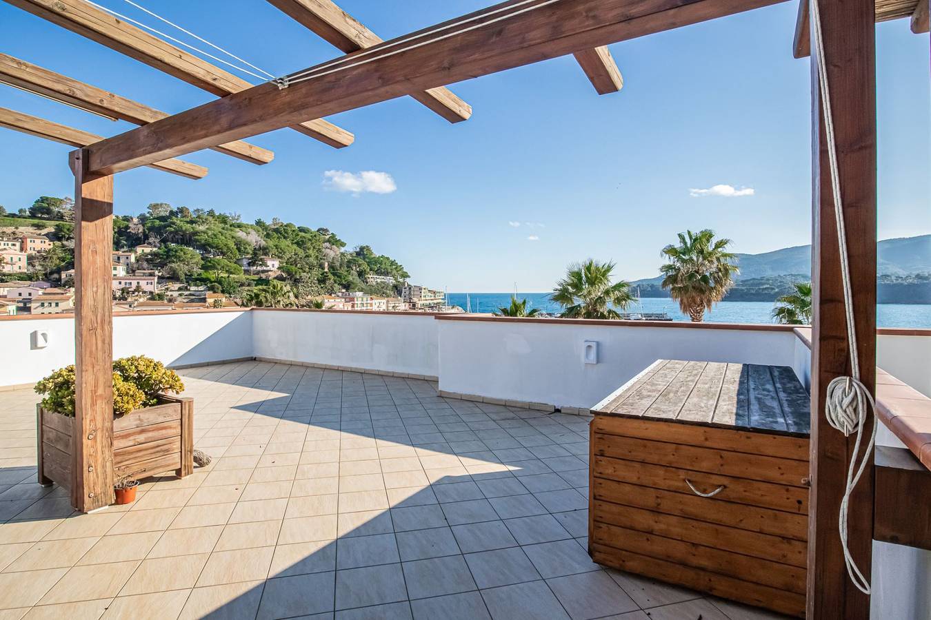 La Terrazza sul mare in Porto Azzurro, Ile d'Elbe