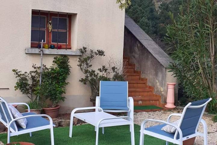 Location de vacances pour 6 personnes à Saint-Julien-du-Serre - 4