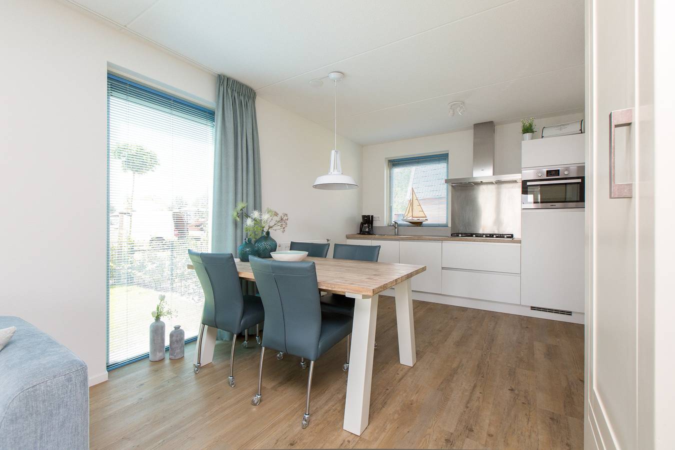 Tusken de Marren — Sneekermeer 4p. in Akkrum, Friesland