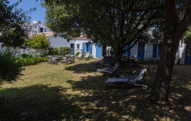 Gîte pour 10 personnes, avec jardin et terrasse à l' Île d'Yeu