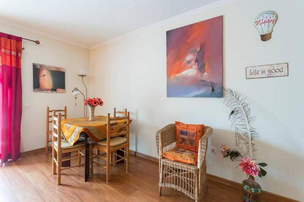 Apartamento inteiro, Two-Bedroom Apartment in Alcabideche, Costa de Lisboa