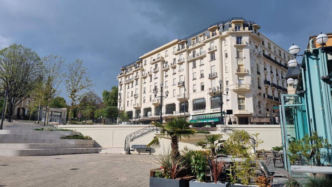 Appartement entier, Studio in Châtel-Guyon, Parc naturel régional des Volcans d'Auvergne