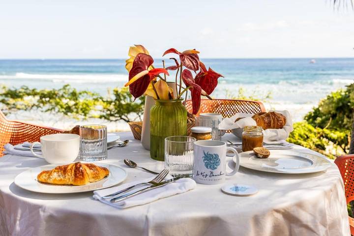 Villa pour 6 personnes, avec piscine ainsi que jardin et vue dans Saint-Gilles les Bains - 2