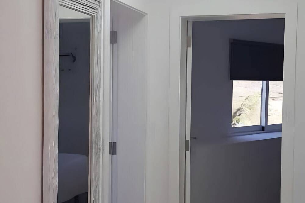 Casa vacacional 'Miramar' con vistas al mar, terraza privada y Wi-Fi in Frontera pueblo (El Hierro), Frontera 