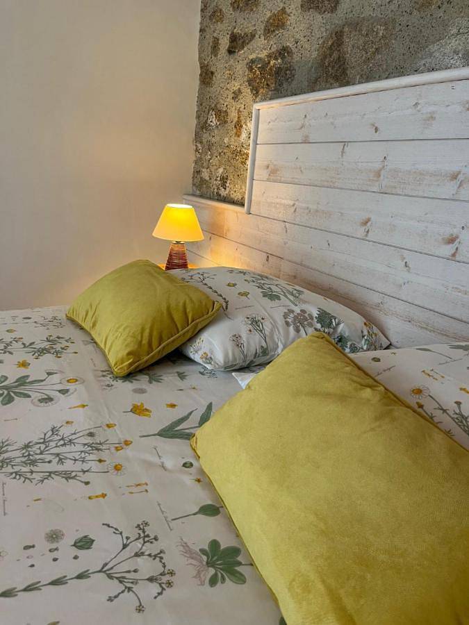 Chambre d’hôte pour 2 personnes, avec vue ainsi que jardin et piscine dans Sèvremont - 4