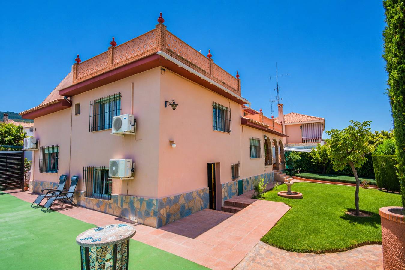 Cubo's Casa Los Mimbrales in Alhaurín de la Torre, Costa del Sol