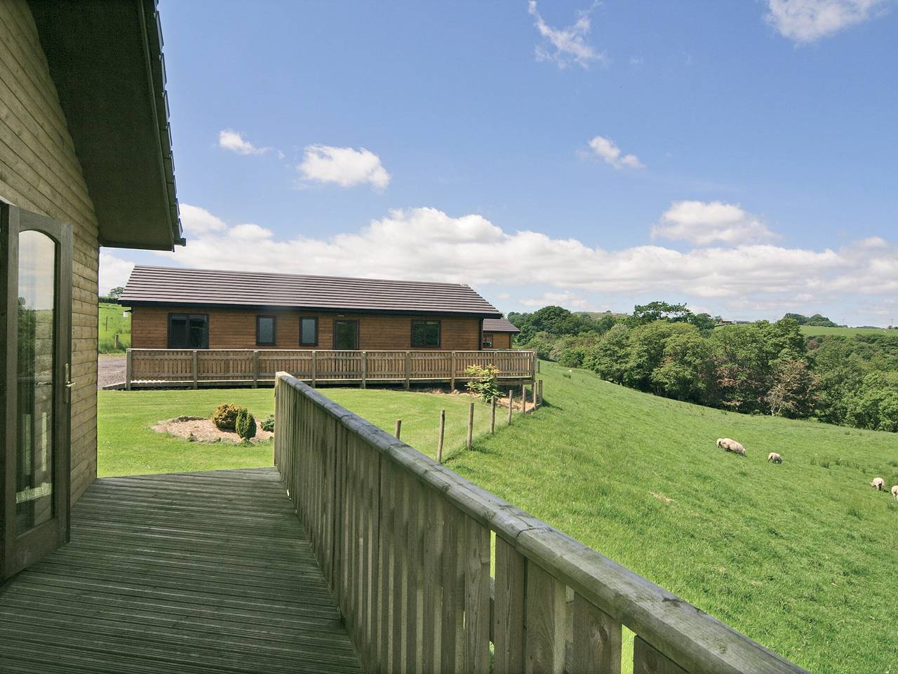 Woodside Lodge - Hw7520 in Powys