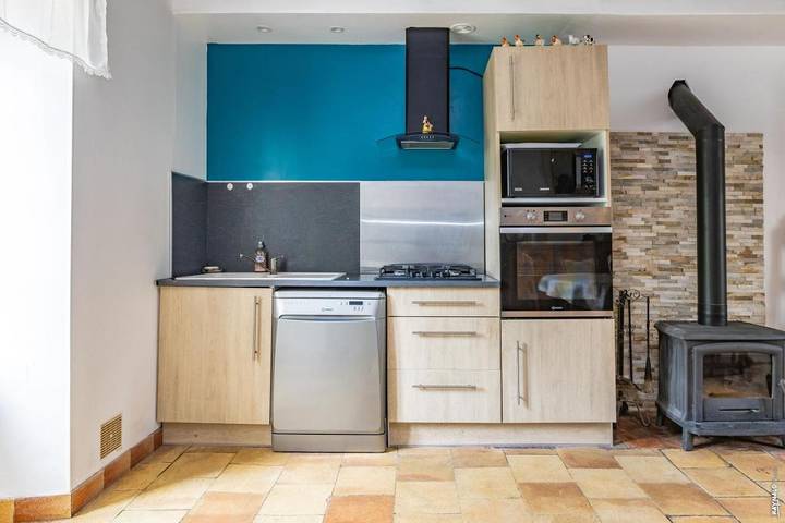 Four-Bedroom House in Brens, Région d'Albi