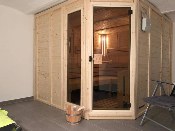 Ferienhaus für 4 Personen, mit Terrasse und Garten sowie Sauna und Ausblick in Morschen - 2