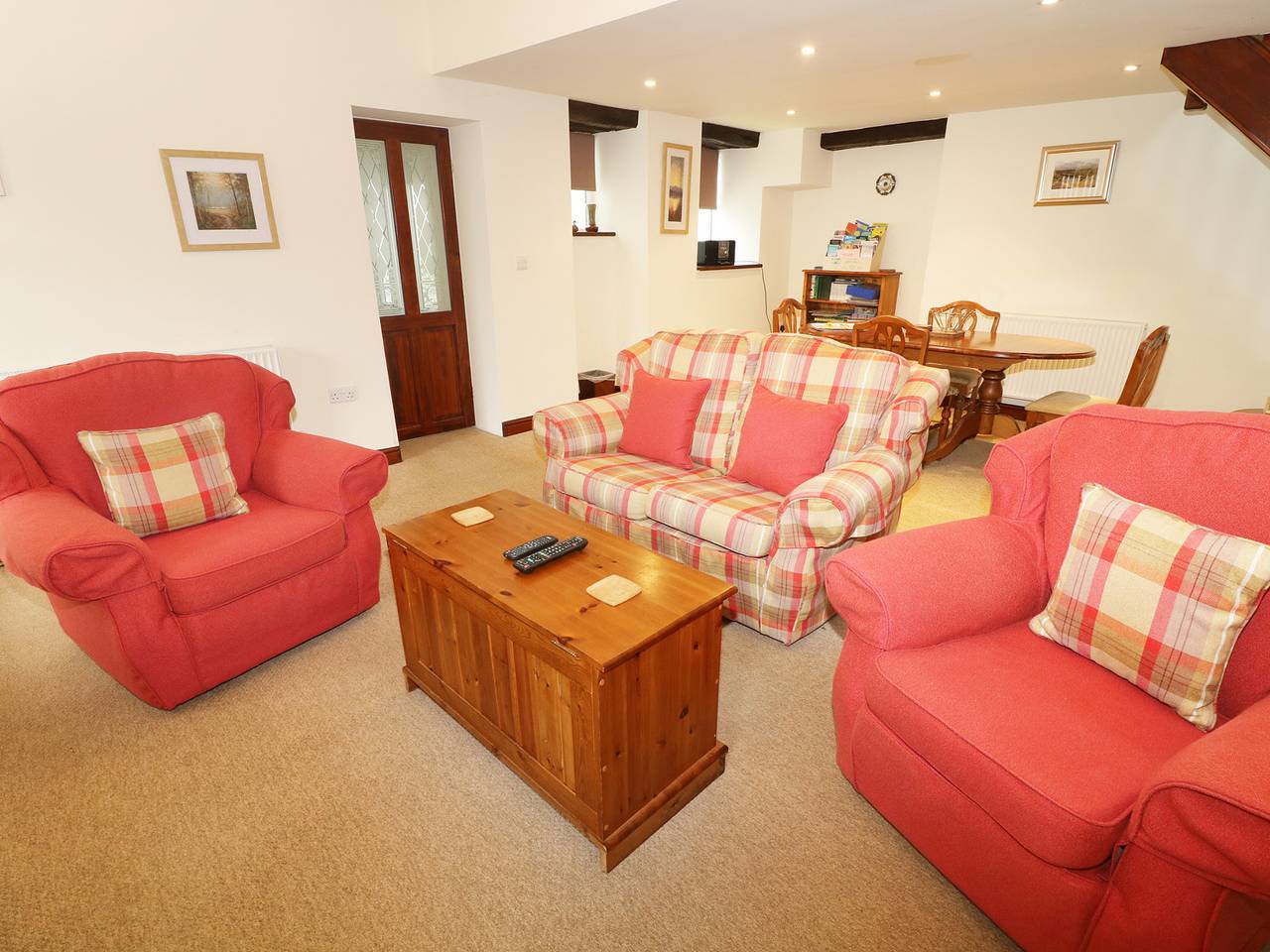 Entire apartment, Kingfisher Barn in Staveley, Lake District