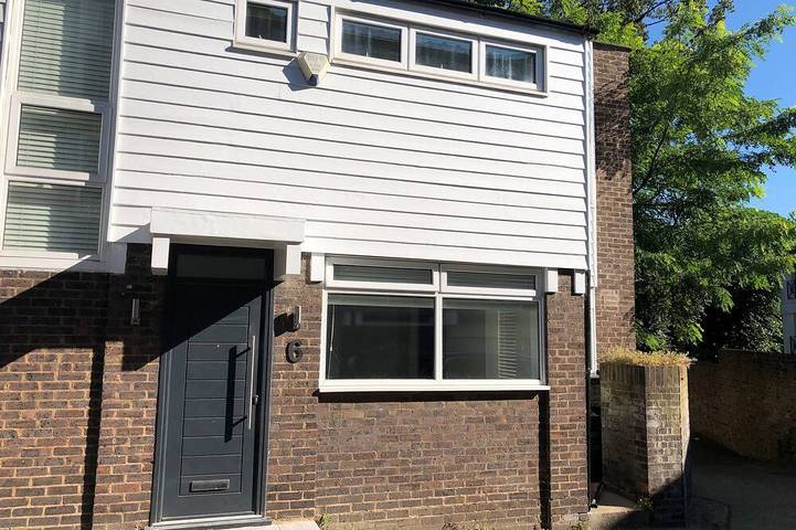 Vacation rental for 6 people in South East England