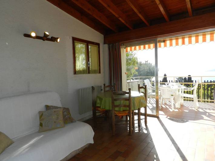 Ferienwohnung für 4 Personen, mit Balkon und Terrasse in Le Lavandou - 2