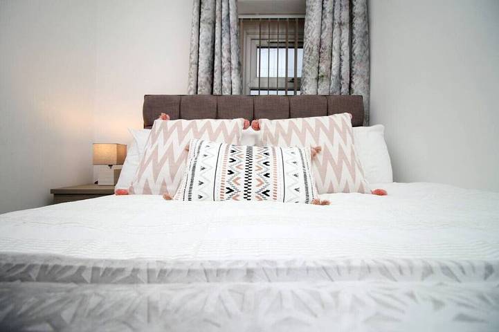 City Centre • Parking • Smart Tvs in All Rooms in Swansea, Swansea und Umgebung