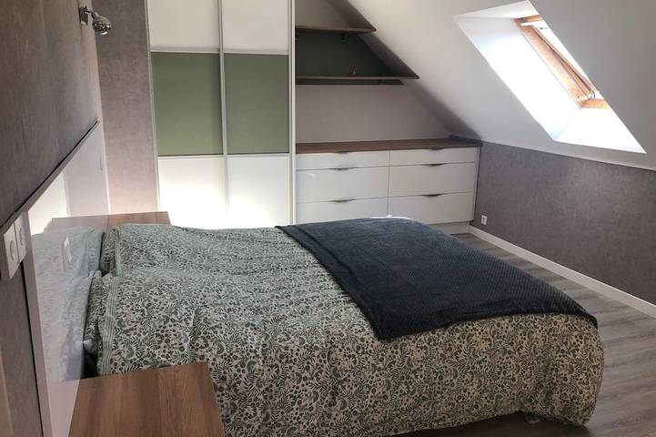 All Comfort family home, terrace and garden 2 km from Anse du Guesclin in Saint-Coulomb, Saint-Malo region