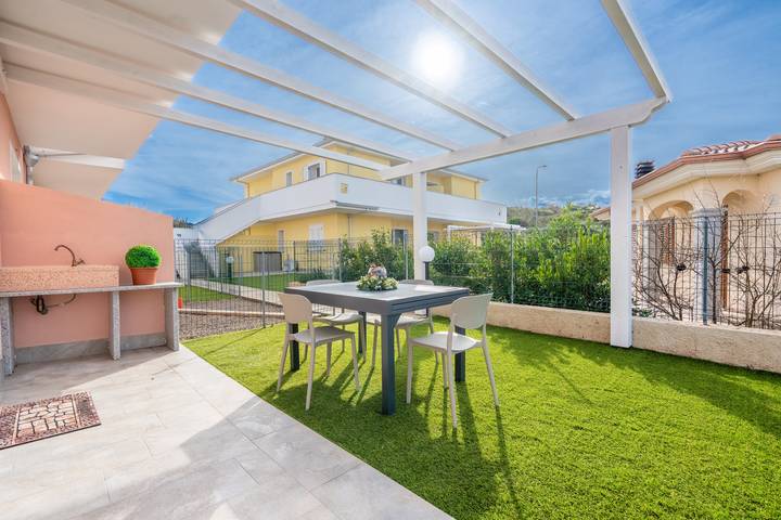 Appartement de vacances pour 4 personnes, avec balcon et piscine