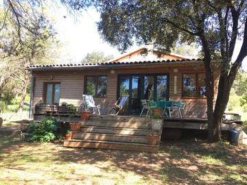 Location de vacances pour 4 personnes, avec terrasse à Aniane