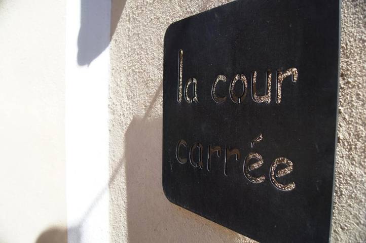 Location de vacances pour 2 personnes, avec vue et terrasse dans Colorado provençal - 3