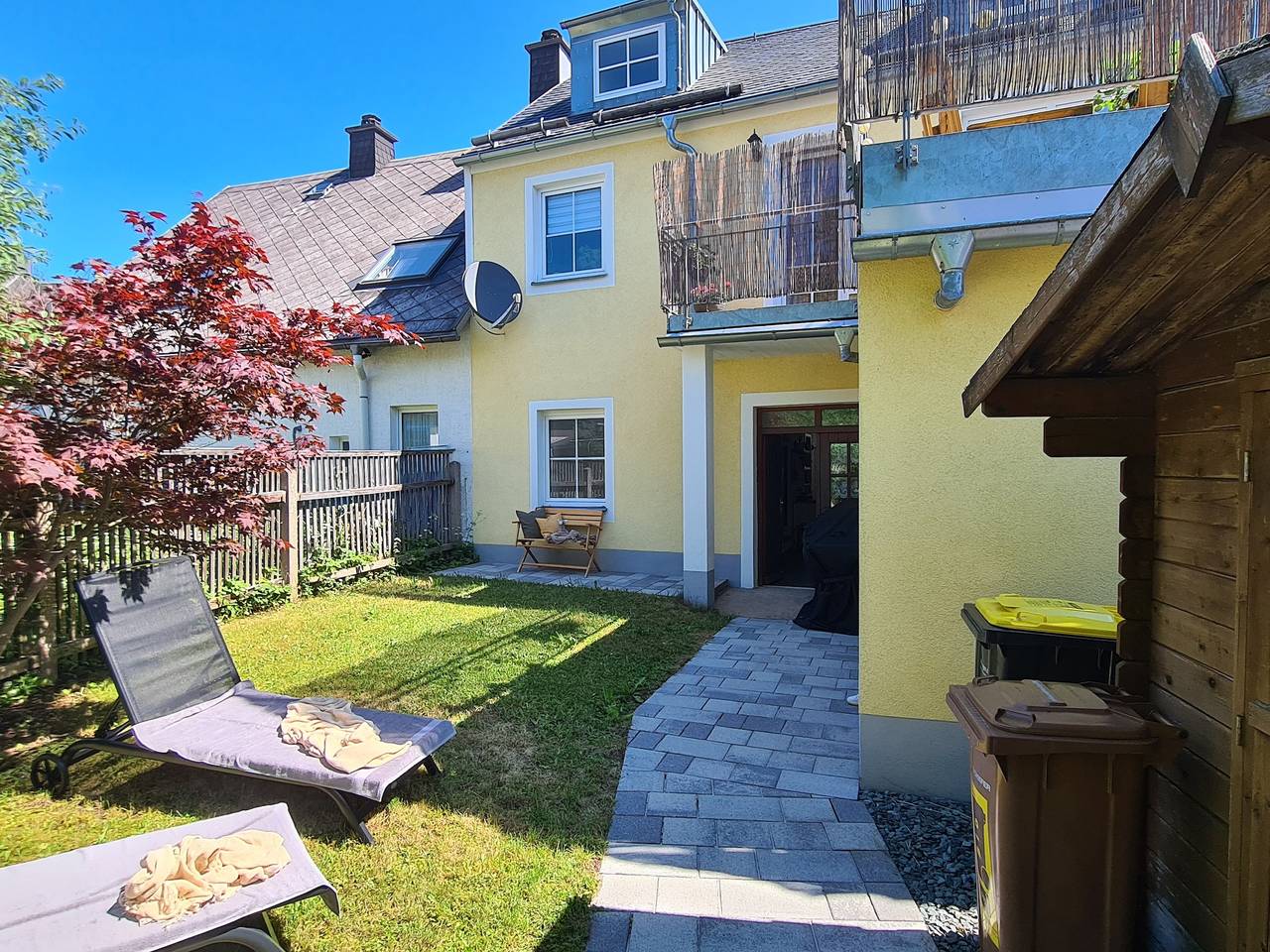 Entire apartment, Apartment 'Rosenzauber Gipfelstürmer' with Shared Garden and Wi-Fi in Weißenstadt, Landkreis Wunsiedel im Fichtelgebirge