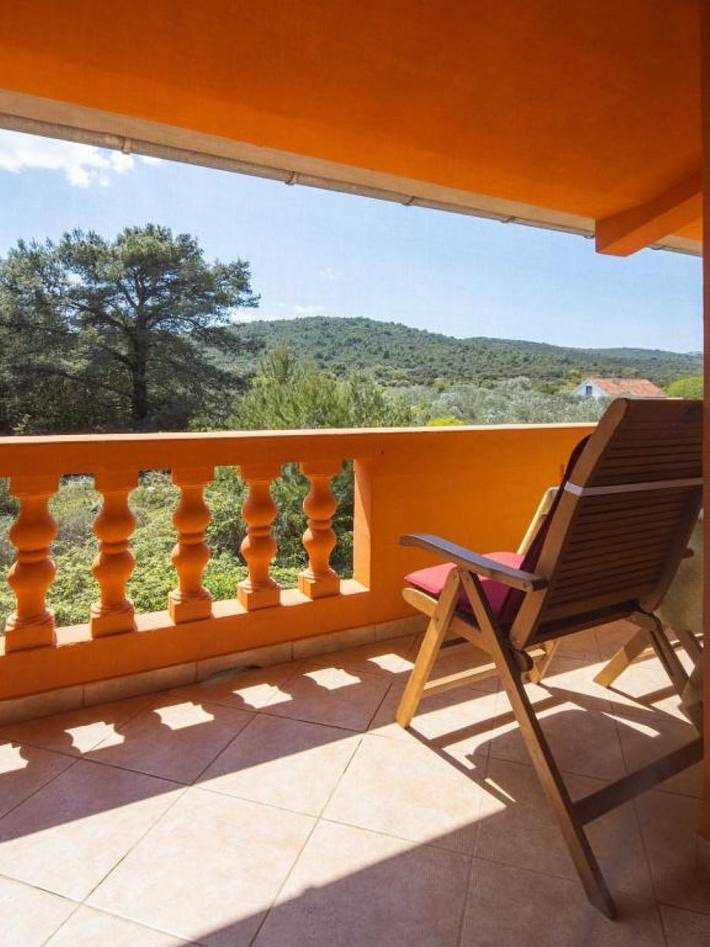 Ferienwohnung für 2 Personen, mit Garten auf Pasman