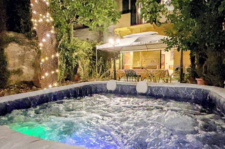 Ferienhaus für 10 Personen, mit Whirlpool in Pisa