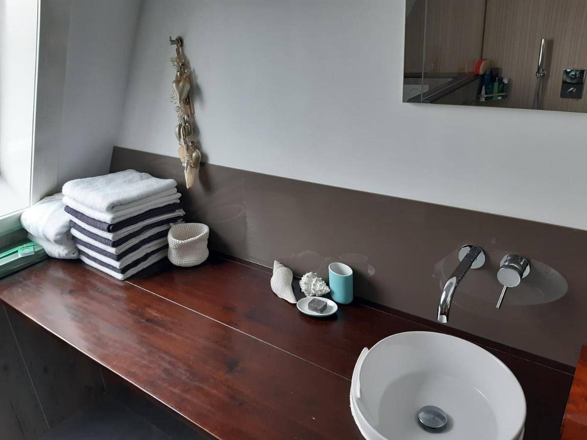 Double Room with Private External Bathroom in Alkmaar, Mer du Nord Pays-Bas