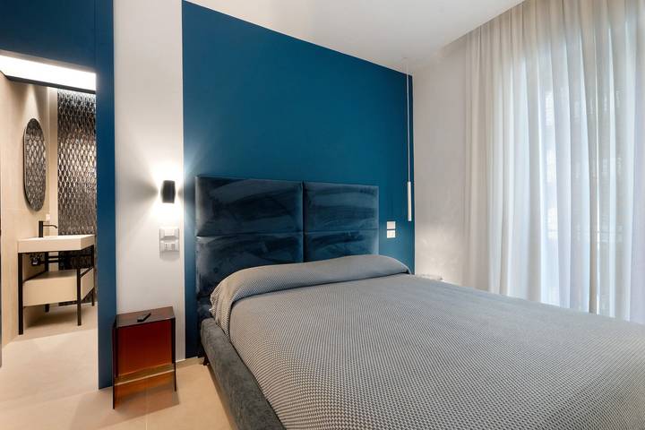 Casa vacanze 'La Maison Des Petites Fleurs' con balcone, Wi-Fi e aria condizionata in Bari, Provincia di Bari