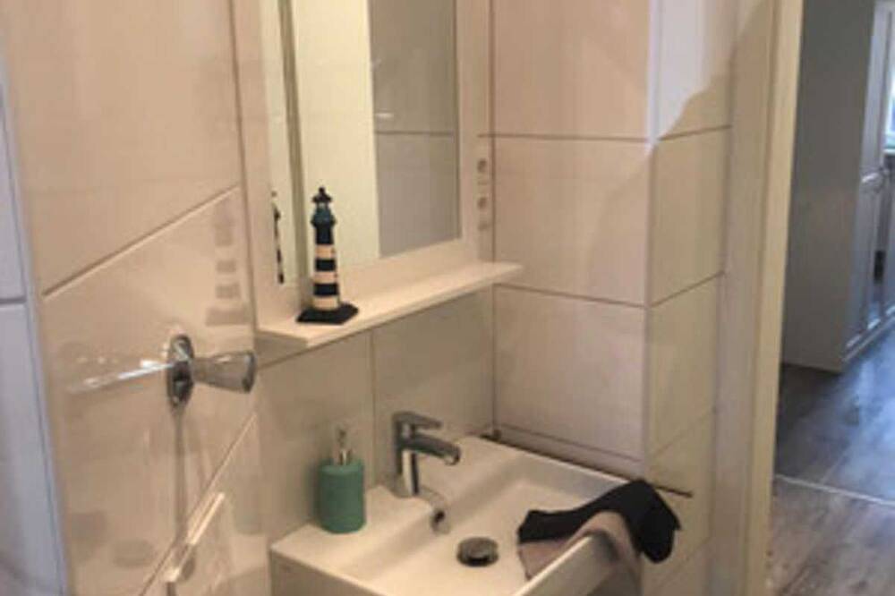 Ganze Wohnung, 280 große Ferienwohnung in Voslapp - 090 - 280 große Fewo in Voslapp zentral in Voslapp, Wilhelmshaven