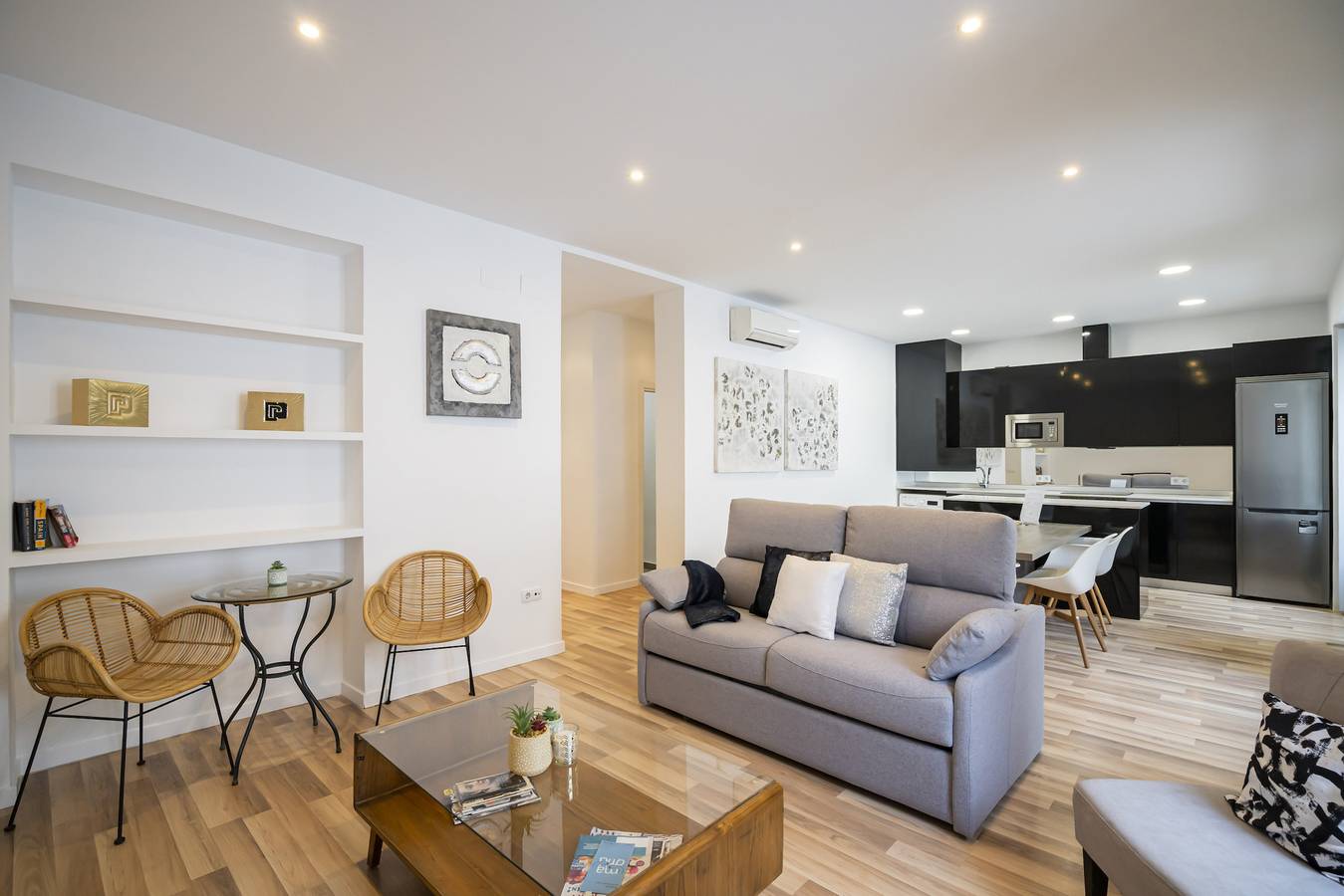 Entire apartment, M Apto. de diseño Puerta del Sol 2 in Centro (Madrid), Madrid