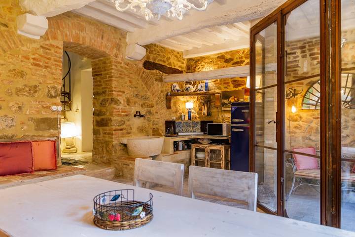 Geheel appartement, Appartement "Casa Pereta" met privéterras en Wi-Fi in Magliano in Toscana, Provincie Grosseto