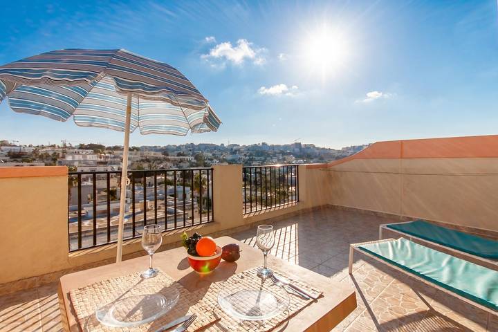 Vakantiewoning voor 4 personen, met Terras en Zwembad in Malta