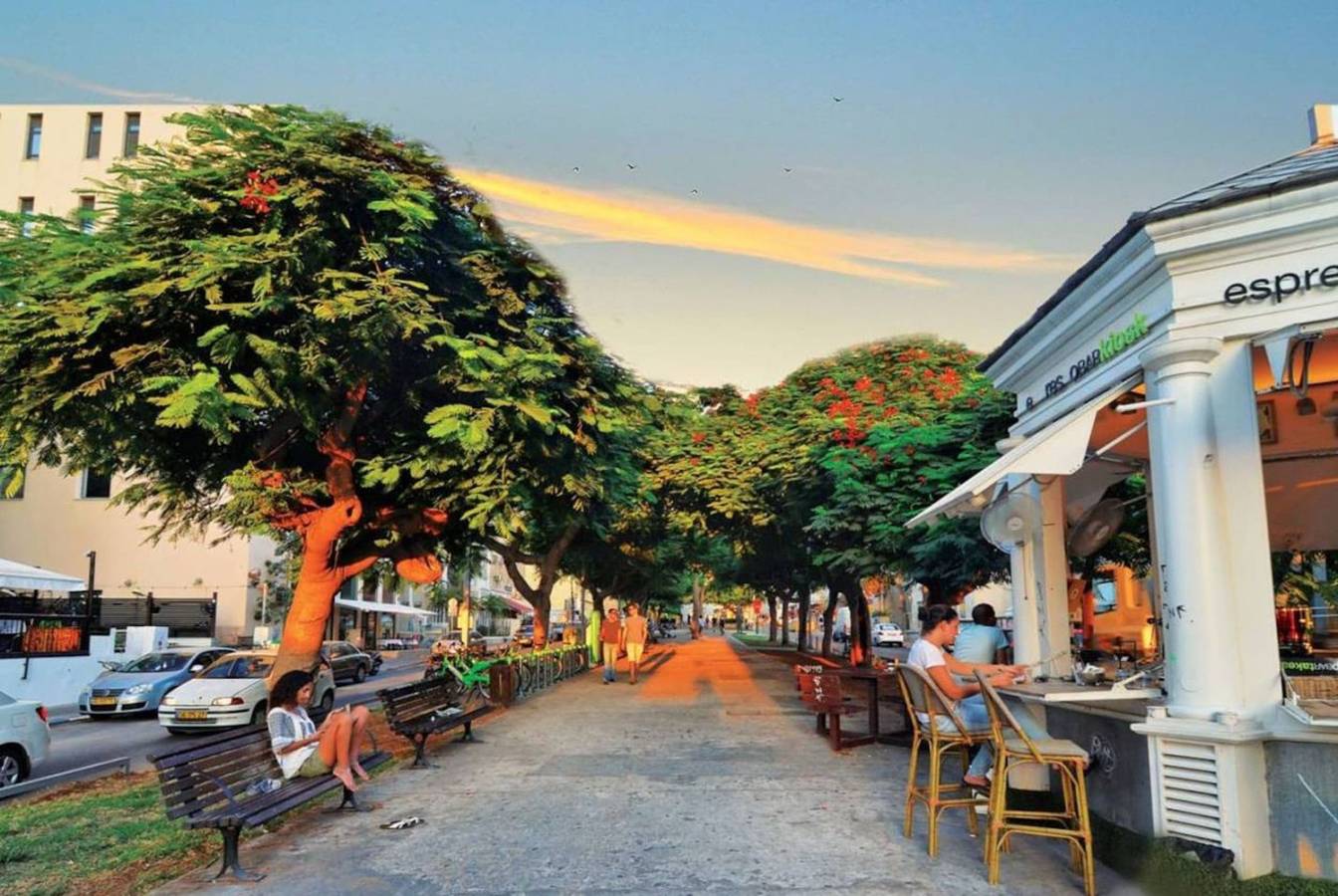 Entire apartment, Urban Luxe Apartment - Central Tlv in Tel Aviv, Tel Aviv District