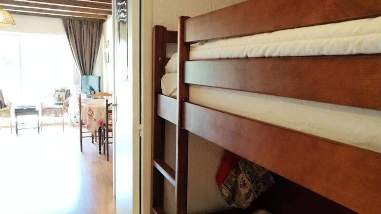 Entire holiday apartment, Ferienwohnung für 4 Personen (32 m²) in Praloup in Pra-Loup, Uvernet-Fours