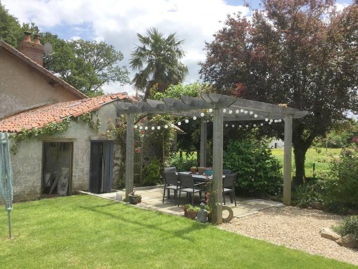 Maison de vacances pour 6 personnes, avec vue ainsi que jardin et piscine, animaux acceptés