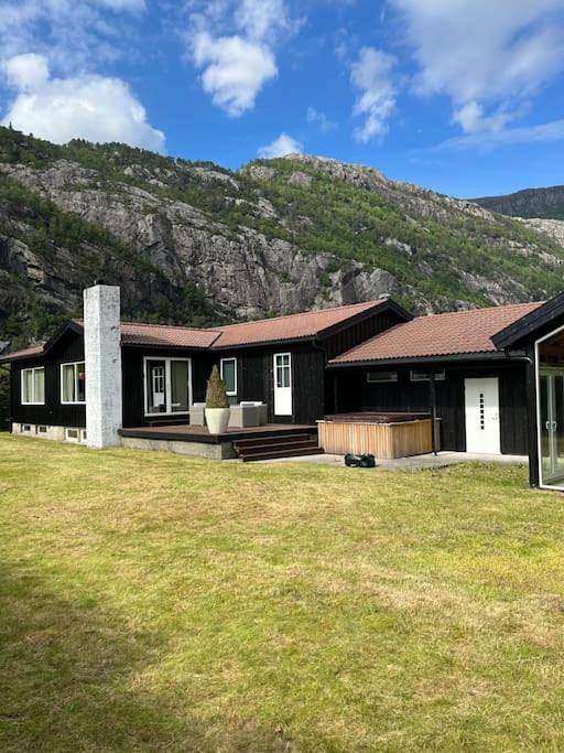 Villa für 10 Personen, mit Terrasse, mit Haustier - 1