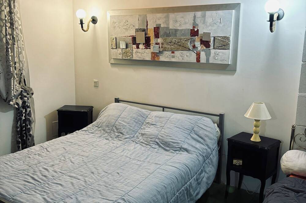 Boutx Le Moutis Haus im Herzen des Dorfes in Station du Mourtis, Boutx