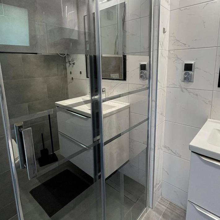 Bungalow für 5 Personen, mit Garten und Terrasse sowie Sauna und Ausblick in Mielno - 4