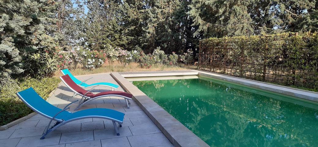 Casa de Campo 'Mas Saint Joseph' com Piscina Privada, Terraço Privado e Wi-Fi in Meynes, Nimes (Região)