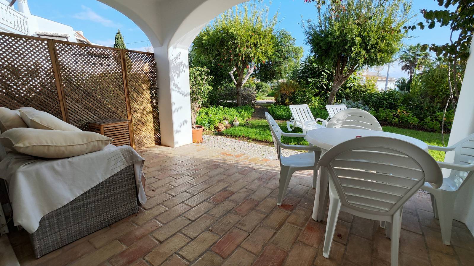 Entire apartment, São Rafel Beach house in Albufeira, Faro District