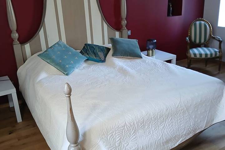 Location de vacances pour 7 personnes, avec piscine à Sainte-Sabine-Born - 4