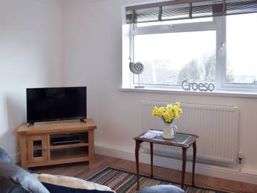 Cottage for 4 People in Llansteffan, Carmarthenshire, Photo 3