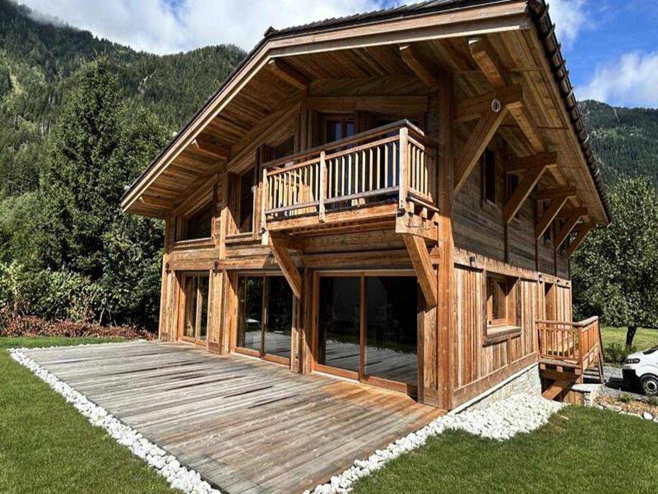 Appartement entier, Chalet à Les Praz avec vue sur le Mont Blanc in Brevent-Flegere, Chamonix-Mont-Blanc