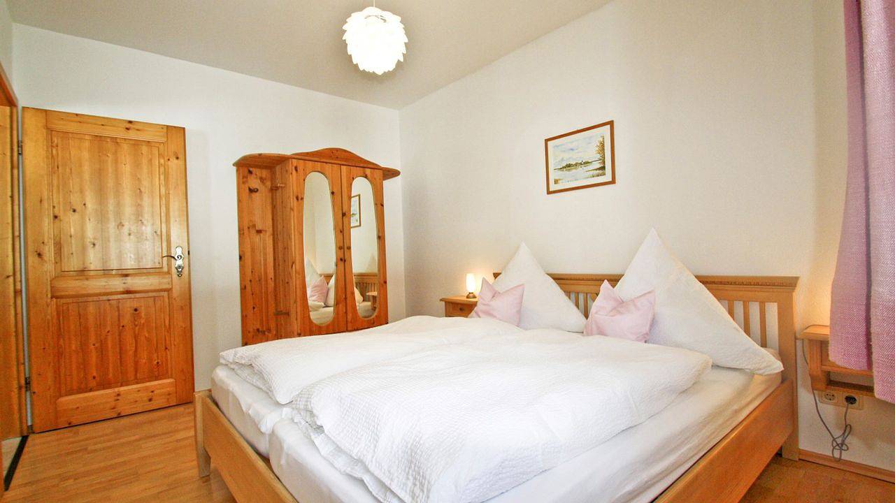 Ganze Ferienwohnung, Ferienwohnung für 2 Personen (39 m²) in Aschau im Chiemgau in Aschau im Chiemgau, Chiemsee
