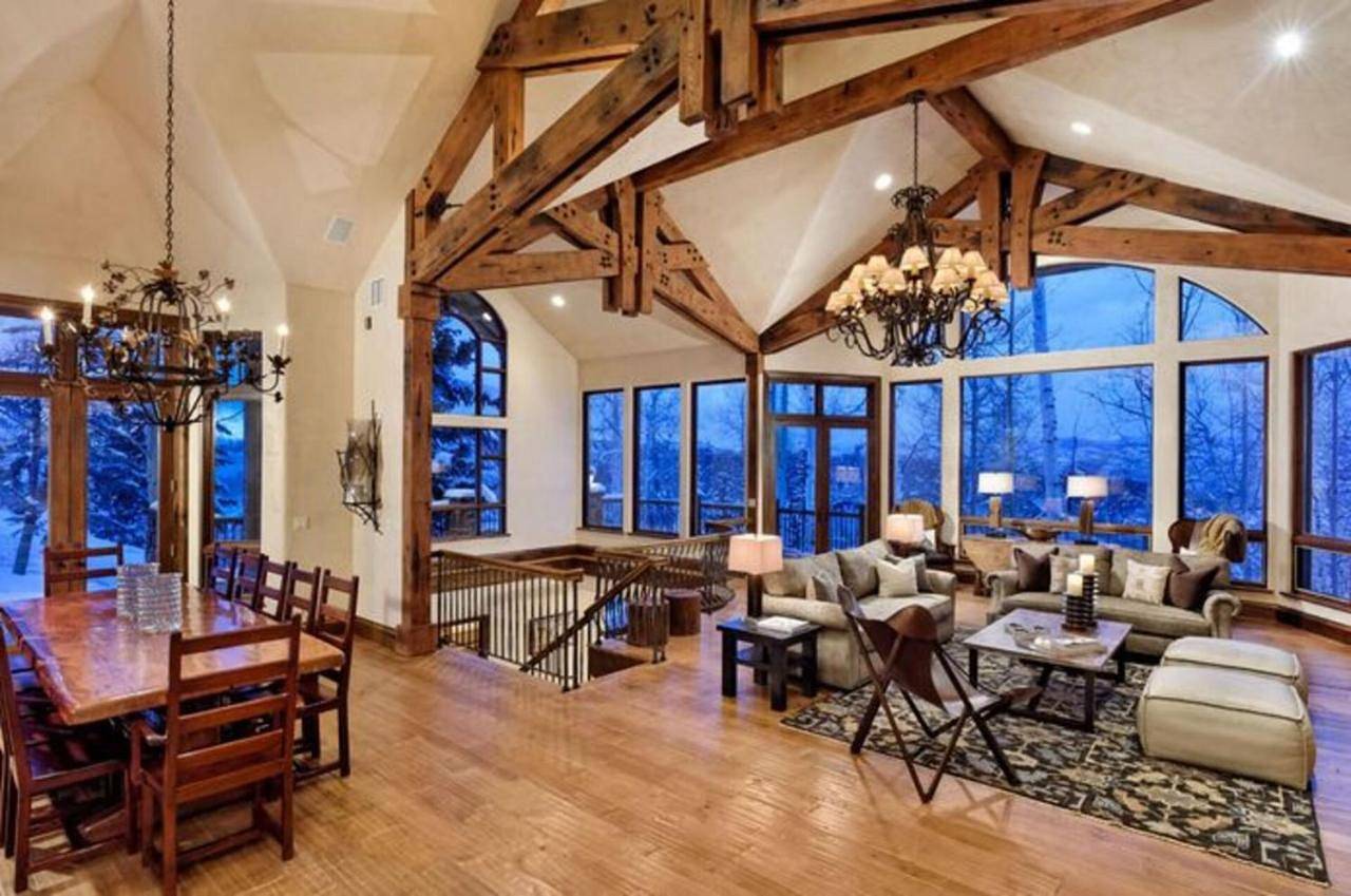 Luxury Chalet St-Anton with Pool in Lechtaler Alpen, Sankt Anton am Arlberg