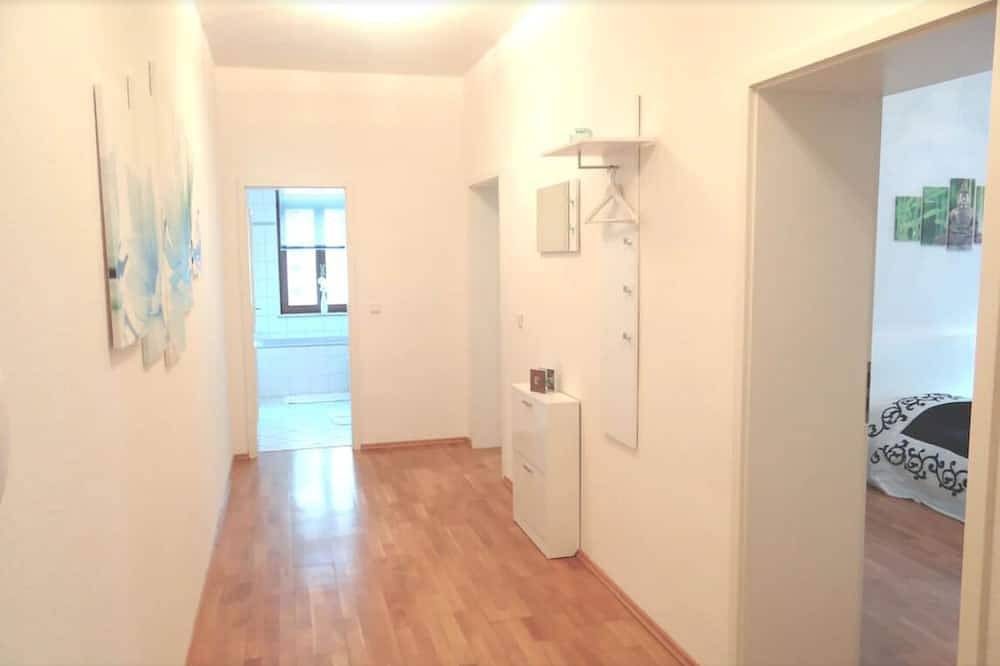 Entire apartment, Luppesuite - in a listed Wilhelminian style building near the city center in Alt-West, Leipzig