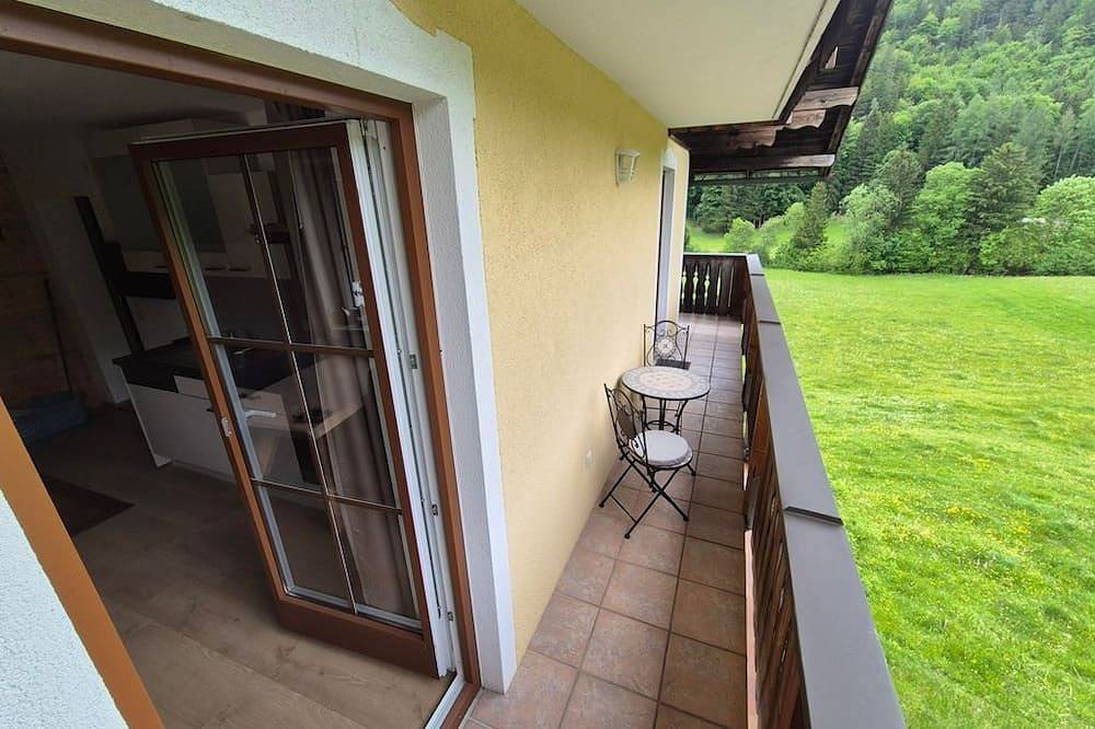 Ferienwohnung Zirbe - Urlaub im Grünen in Fuschl am See, Bezirk Salzburg-Umgebung