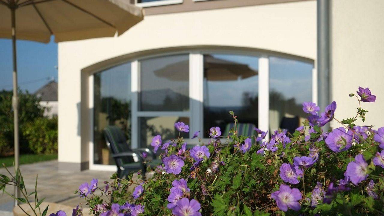 Geheel vakantieappartement, Vakantieappartement voor 2 personen met tuin in Gerolstein, Vulkaan-Eifel