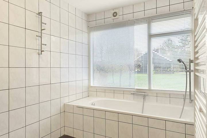 Comfortable bungalow for 12 persons in Drenthe